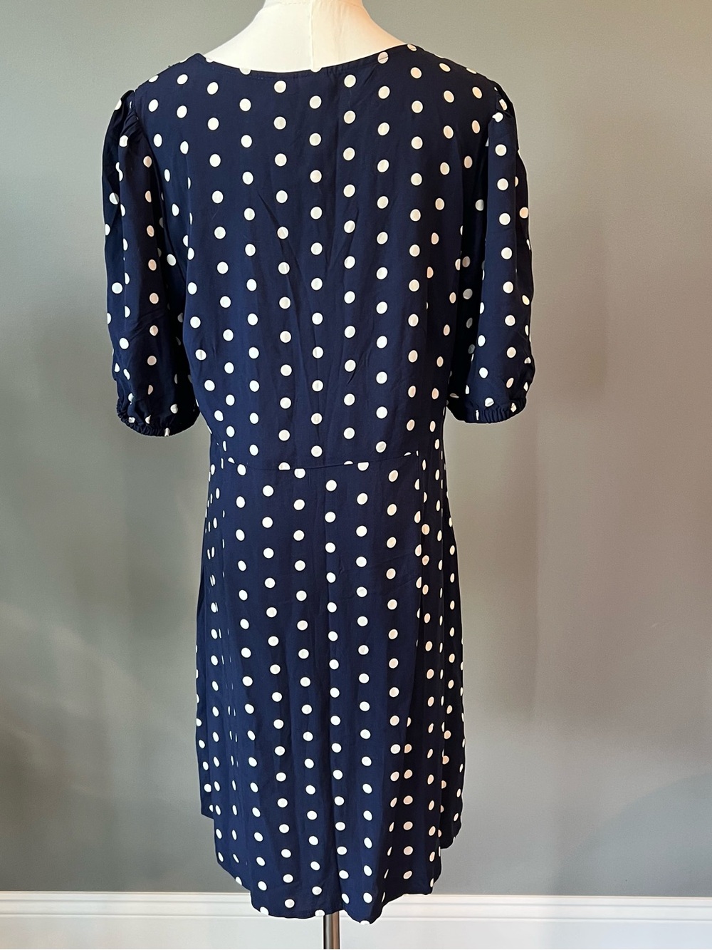 NWT Women’s Large Navy Polka Dot Button Front Dress Puff Sleeve - Picture 6 of 7